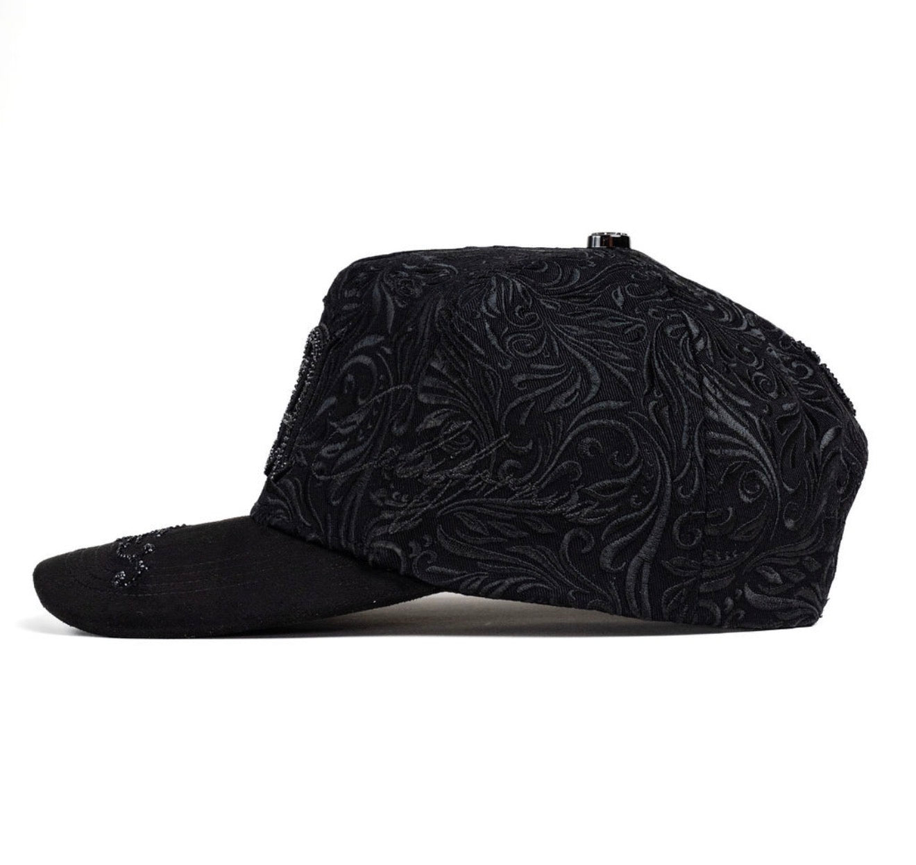 LOS ANGELES TOTAL BLACK